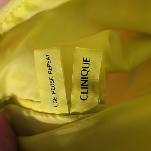 Clinique Cosmetic Makeup Muticolor Swirl Pattern NWT - Picture 9 of 10